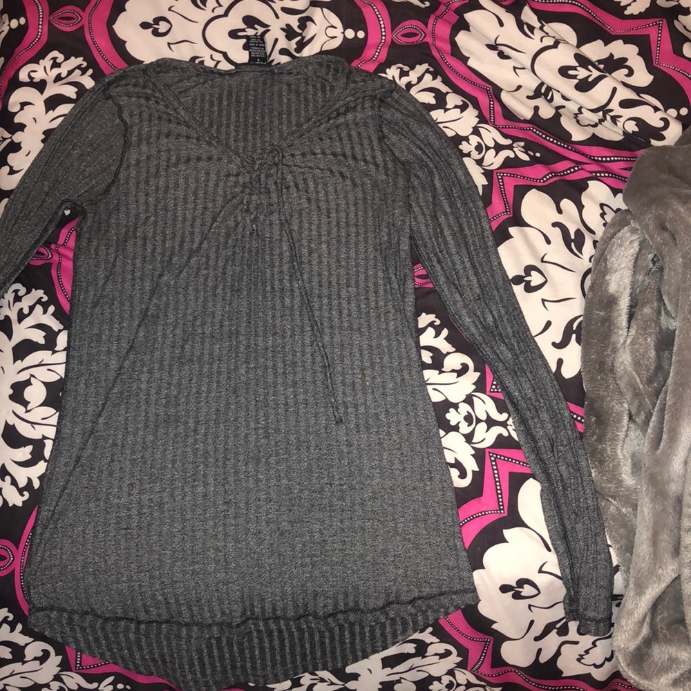 Lace up grey rue 21 shirt